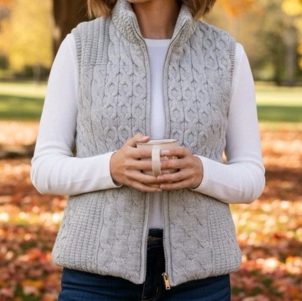 Joie Mixed Cable Knit Puffer Sweater Vest XL Sand Classic Transitional Fall Art
